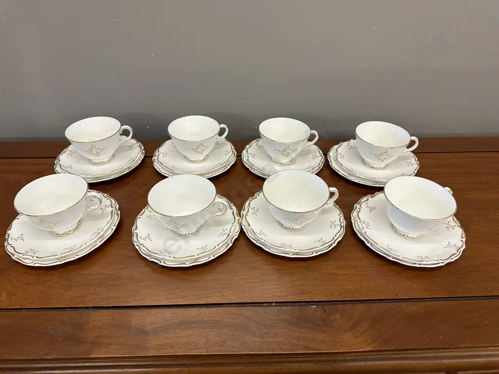 Royal Doulton English Fine China "Monteige" Trios x8 With Two Extra Side Plates & One Cup #H4954 Image 1++